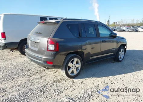 2014 Jeep Compass High Altitude z USA, uszkodzony, nr VIN 1C4NJCEA5ED772516
